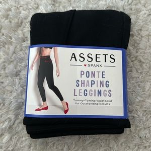 Assets black ponte shaping leggings